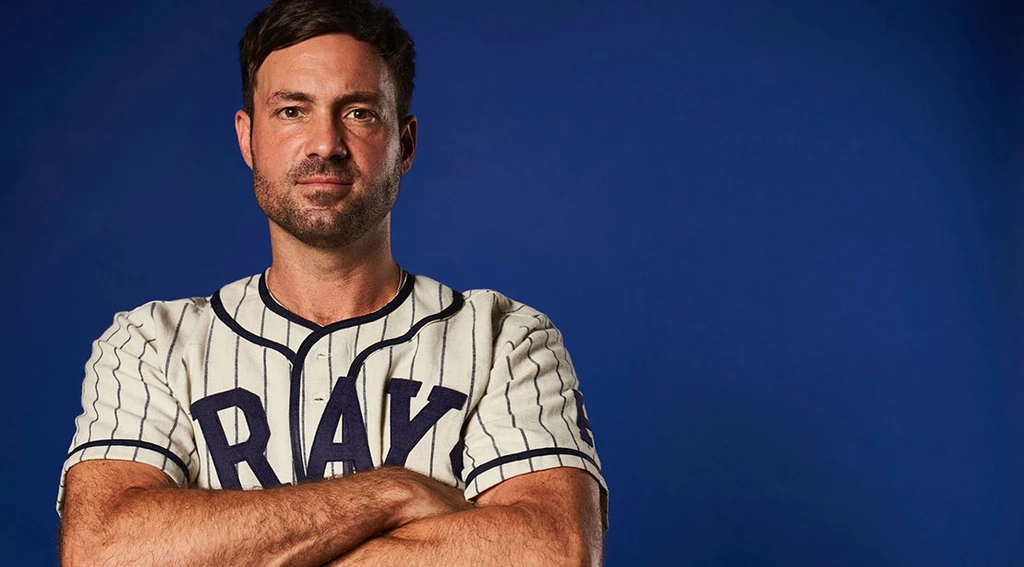 Comedian Jeff Dye Finds Clarity and Connection in Sobriety