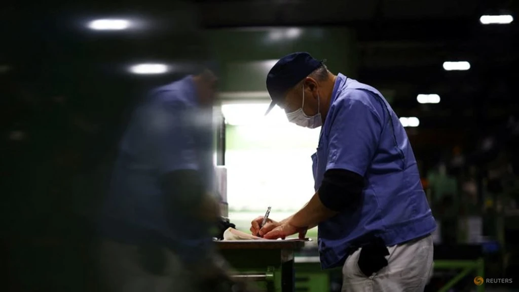 Japan's Manufacturing Surges to 4-Year High Amid Supply Concerns