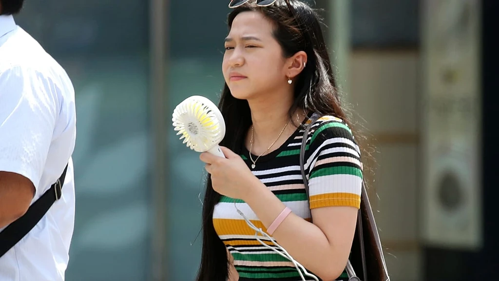Japan Names Extreme Heat Days 'Kokushobi' Amid Record Temperatures
