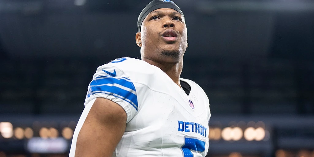 David Montgomery Dismisses Trade Rumors with Sarcasm