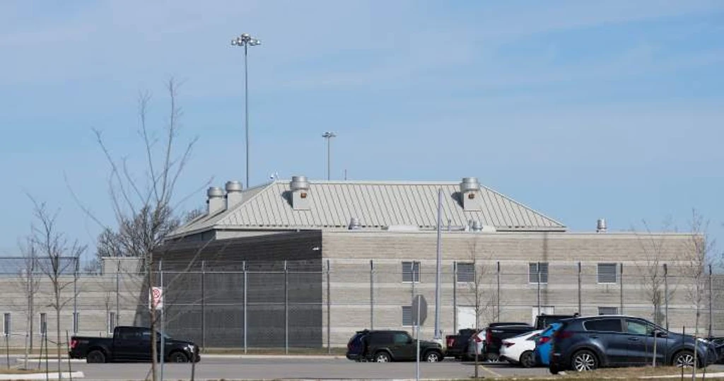 Ontario Jails Face Rising Lockdowns Amid Severe Staff Shortages