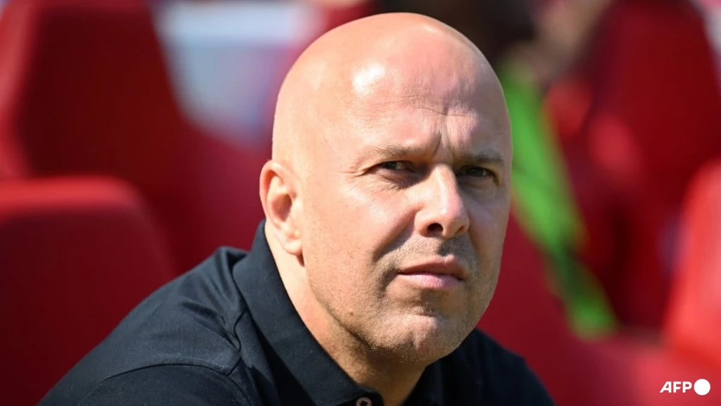 Liverpool Fires Arne Slot After Disappointing Season