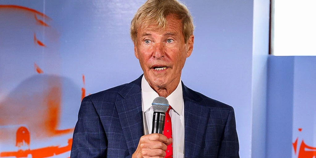 Legendary Agent Steinberg Urges NFL Teams To Reserve Seats Amid Soaring Ticket Costs