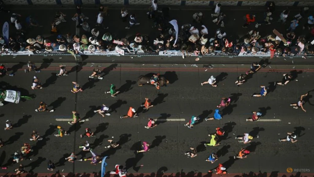 London Marathon Shatters Finisher Record, Sees Sub-2-Hour Men's Race