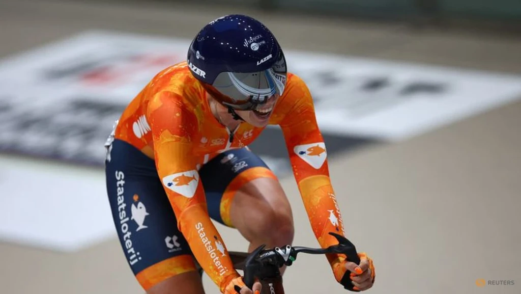 Lorena Wiebes Disqualified from Giro d'Italia Women After Stage One Win