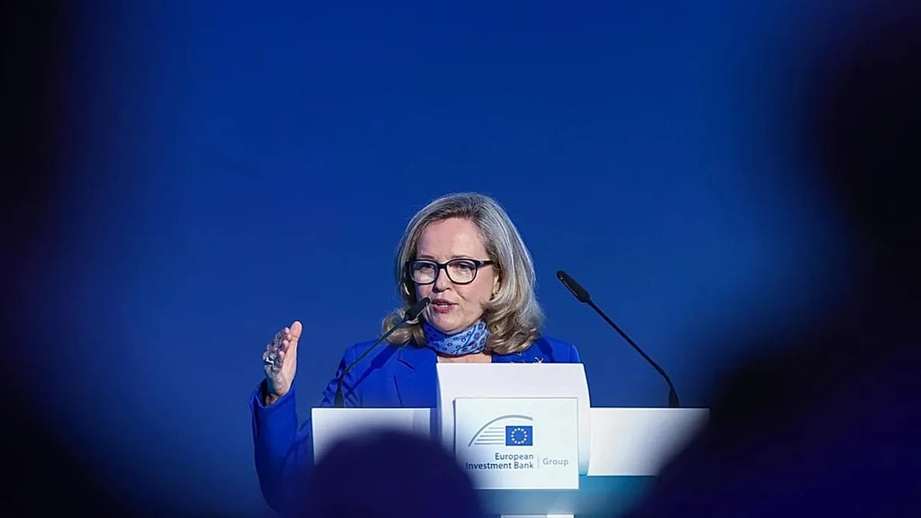 Middle East War Spurs Europe to Bolster Autonomy, EIB Chief Urges
