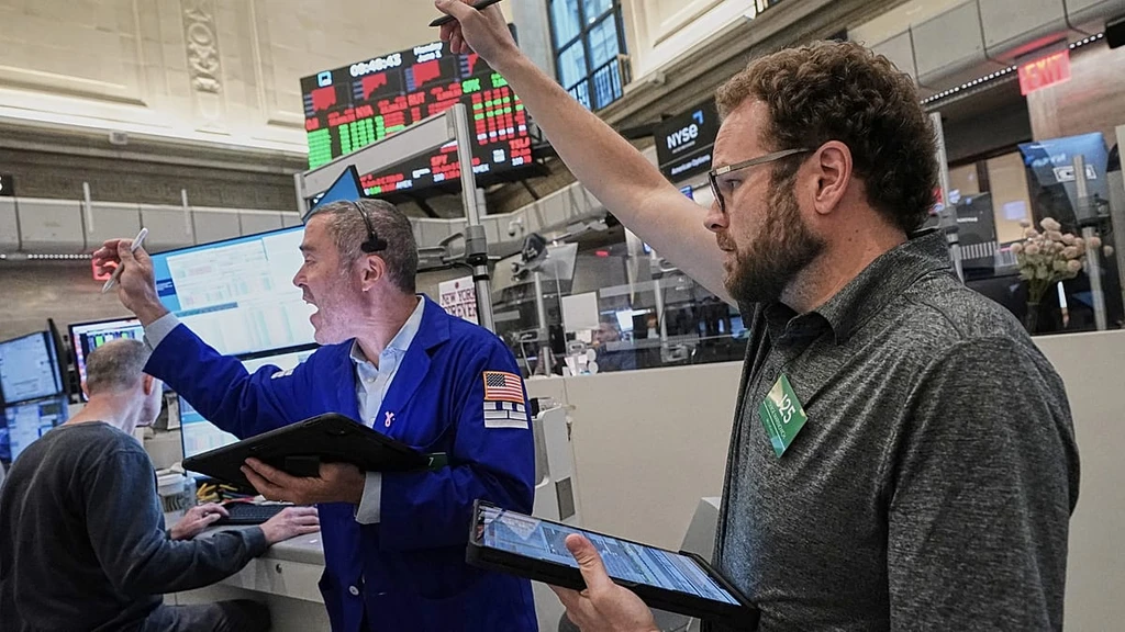 Oil Prices Slide, Markets Rally on Trump's Peace Signals