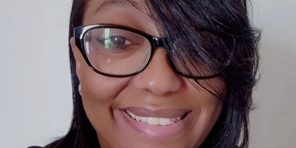 Living Fully: A Woman's Triumph Over Myasthenia Gravis