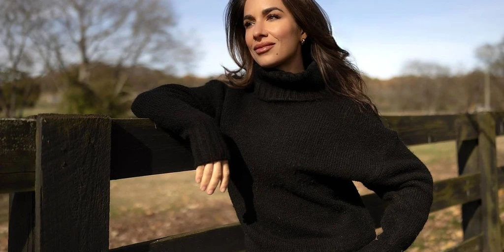 Jessie James Decker on Managing Migraine and Prioritizing Self-Care