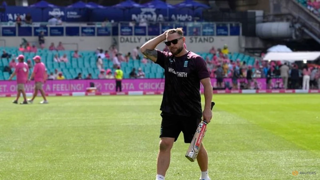 McCullum Confirms Desire to Continue as England Cricket Coach