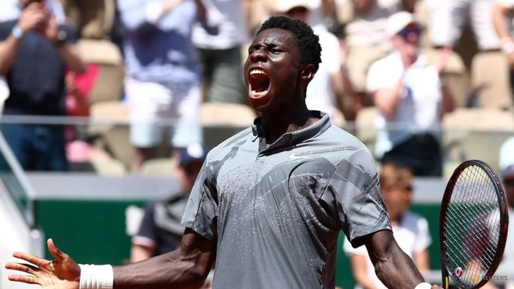 French Teen Kouame Stuns in Five-Set Roland Garros Thriller