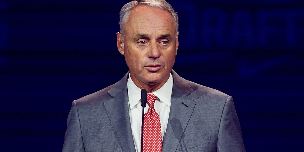 MLB Owners Propose Salary Cap for First Time Since 1994 Strike