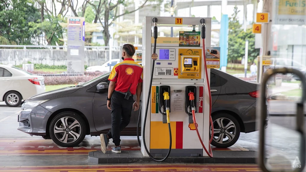 Malaysia Faces Fiscal Crisis Amid Rising Fuel Subsidies