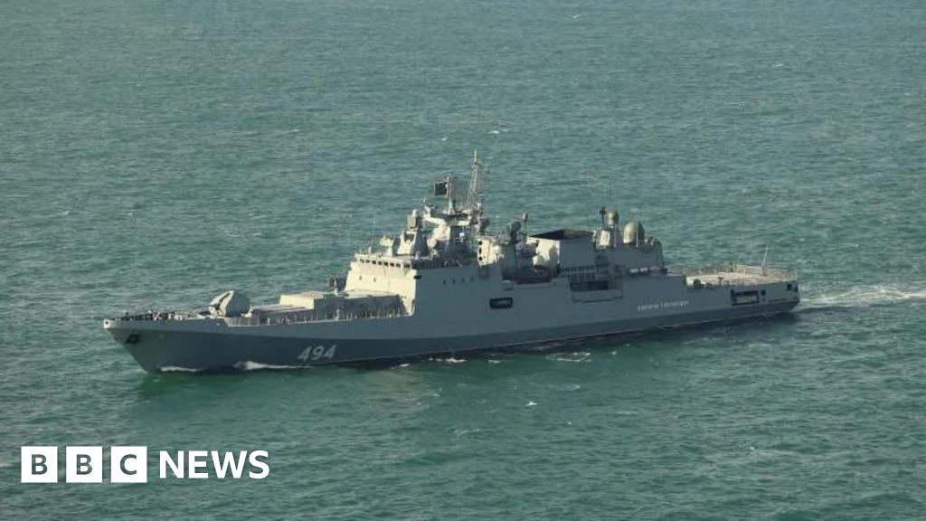 UK Probes Russian Warship Firing Warning Shots Near British Yacht