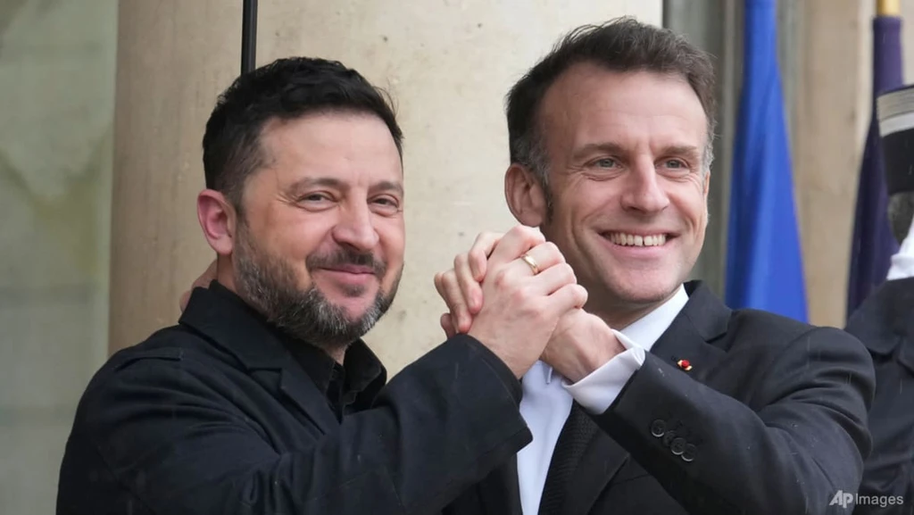 Macron Reaffirms No Respite for Russia Amidst Middle East Conflict