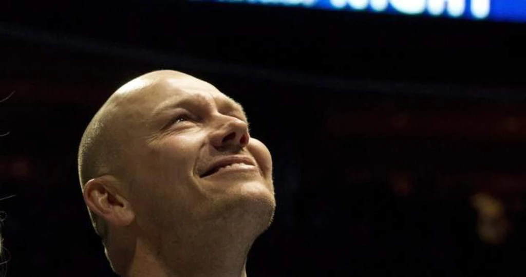 Maple Leafs Overhaul Front Office: Sundin Returns, Chayka Named GM