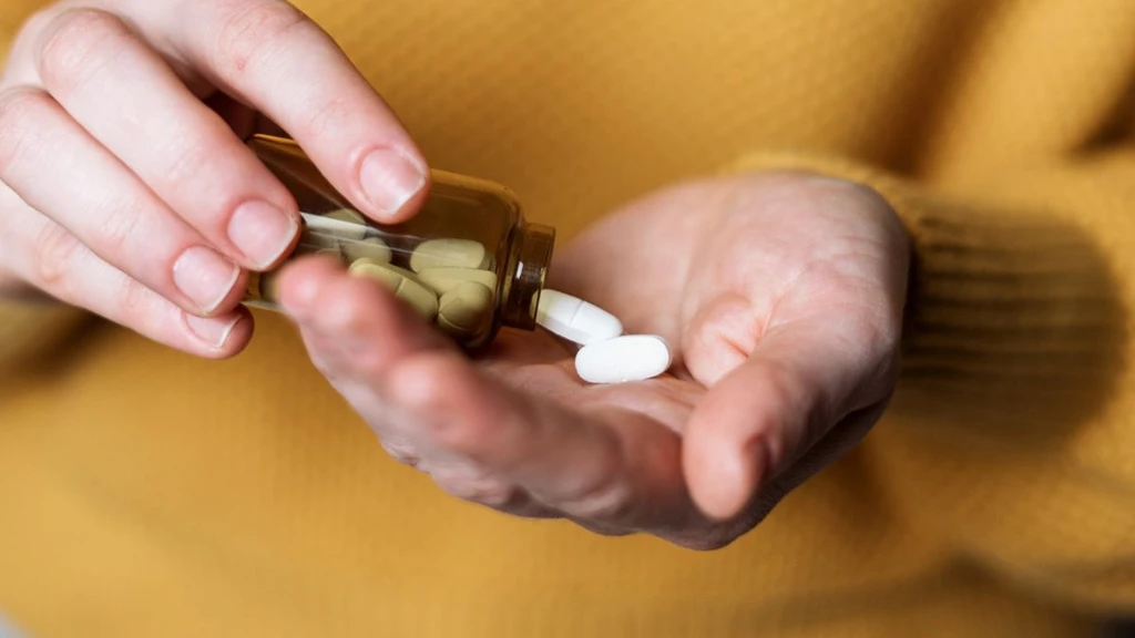 Daily Multivitamin May Slow Biological Aging, New Study Suggests