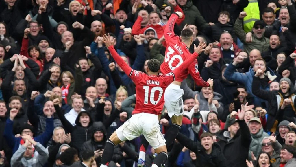 Man Utd Edge Closer to Top Four; Liverpool Stumble Against Spurs