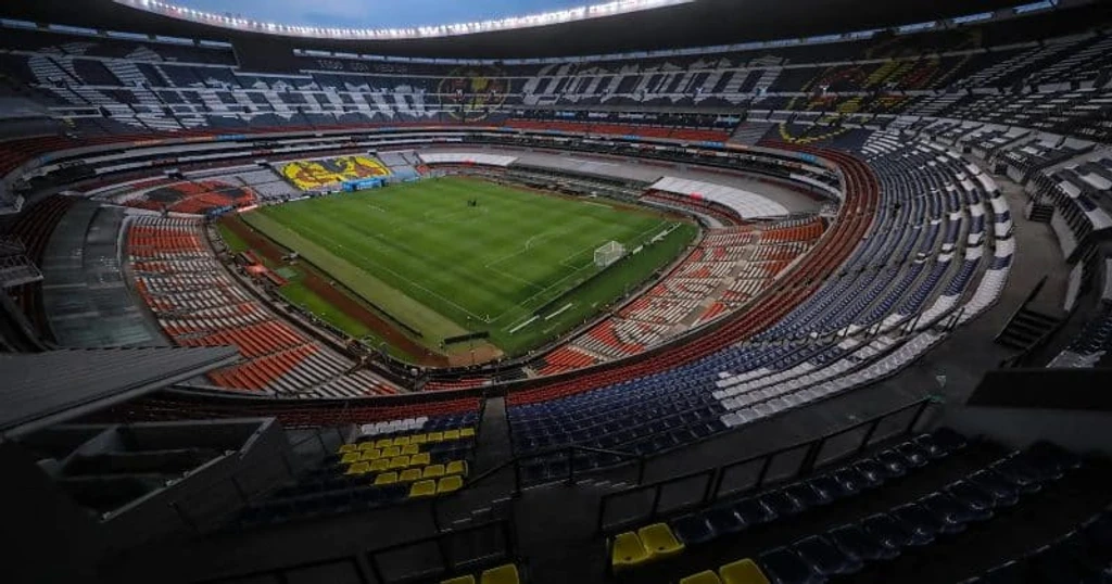 Mexico Names Starting XI for Czech Republic Match at Estadio Azteca; Kraken Sponsorship Highlights Crypto Integration