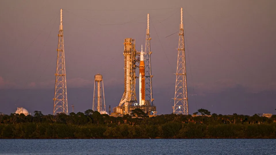 Artemis II Lunar Mission Faces New Delay Due to Rocket Repair
