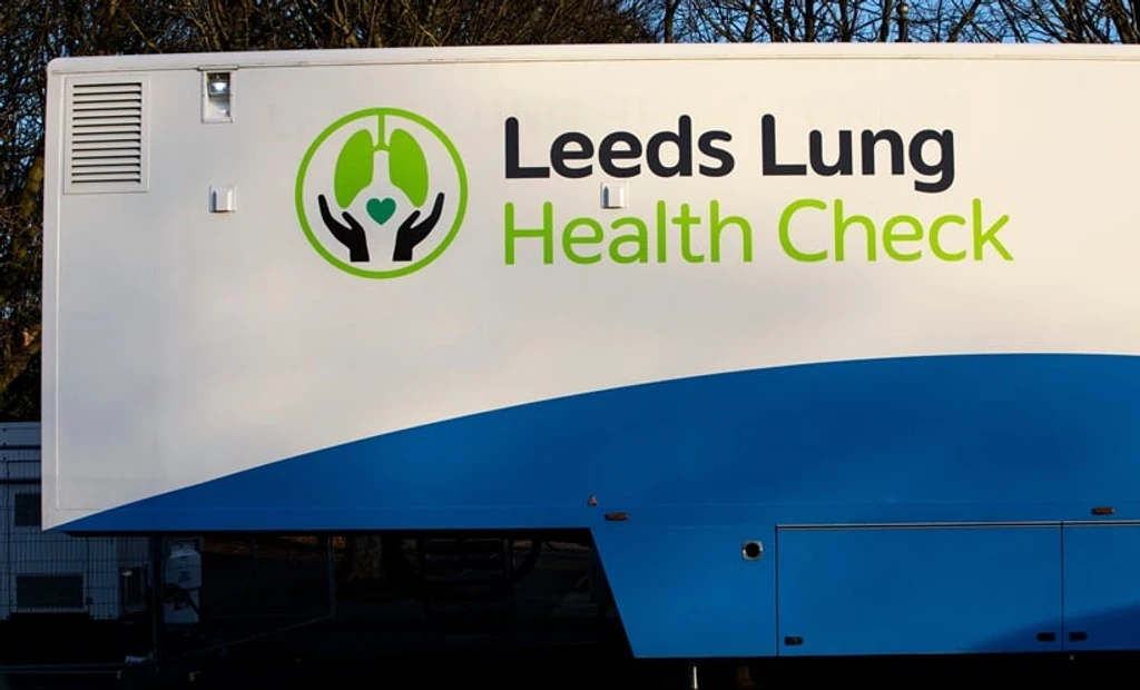 NHS Supermarket Scanners Detect Lung Cancer Early in Thousands