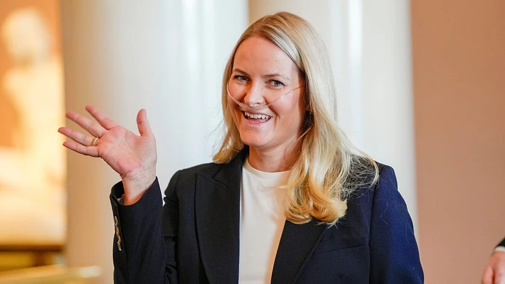 Norway's Crown Princess Mette-Marit Listed for Lung Transplant