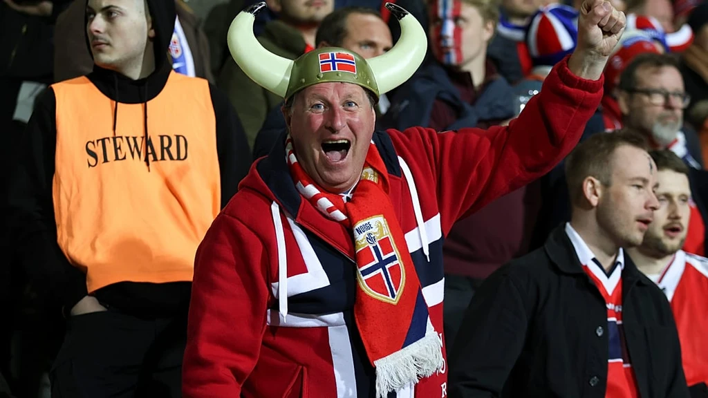 Norwegian Parliament Performs Viral Viking Row to Support World Cup Team