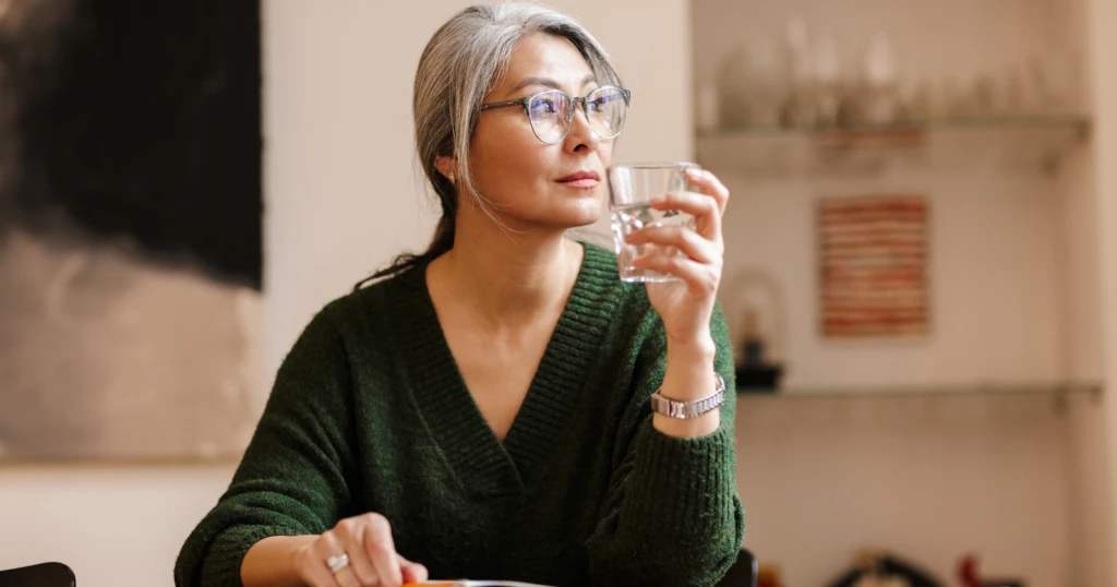 The Age of Honest Edits: Why Older Adults Say No and Feel Happier