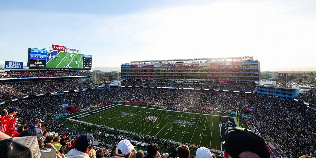 FCC Investigates Soaring NFL Streaming Costs for Fans