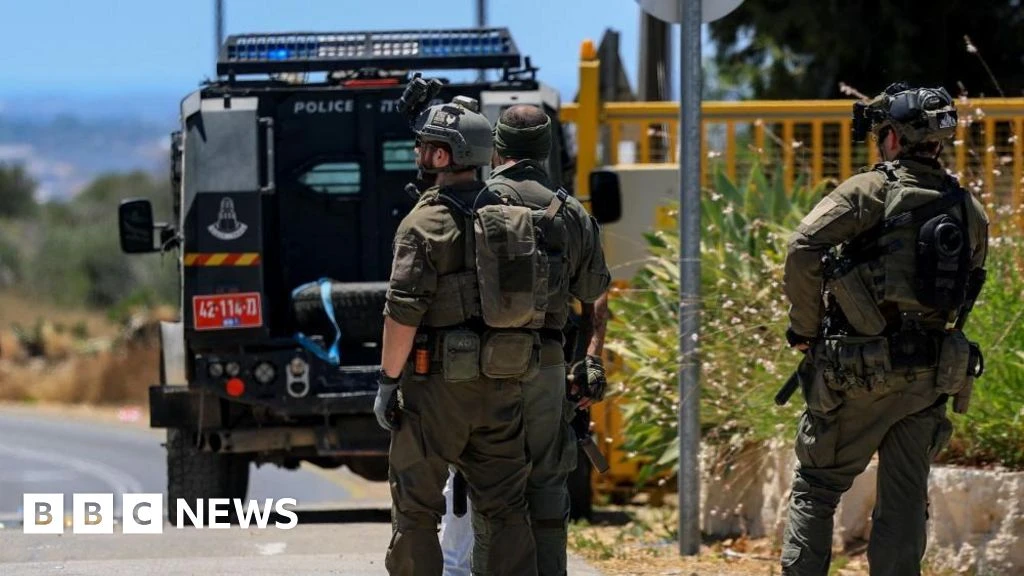 One Dead, 5 Injured in Israeli Shooting Attack