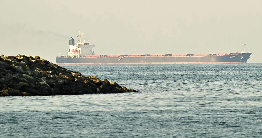 Oil Prices Surge Amidst Middle East Conflict and Supply Chain Disruptions