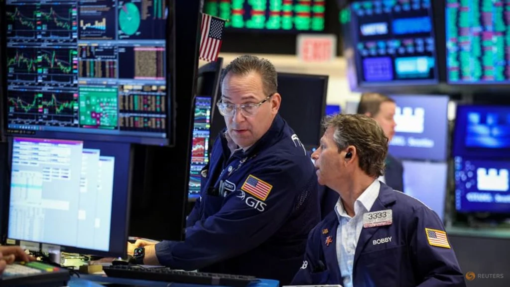 Trump's Iran Pause Boosts Stocks, Slows Oil Prices