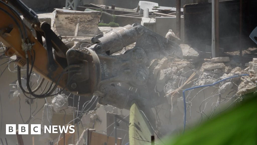East Jerusalem Demolitions Surge as Israel Advances Settlement Expansion Plans