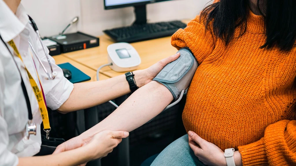 New Blood Filtering Therapy Shows Promise for Preeclampsia Treatment