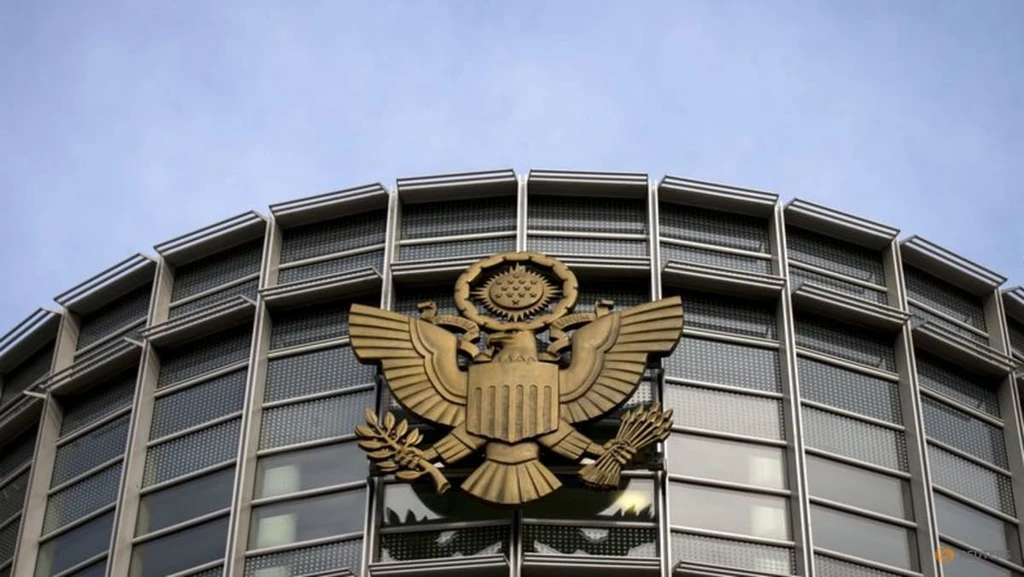 AI Firm Ex-Leaders Indicted for Investor Fraud