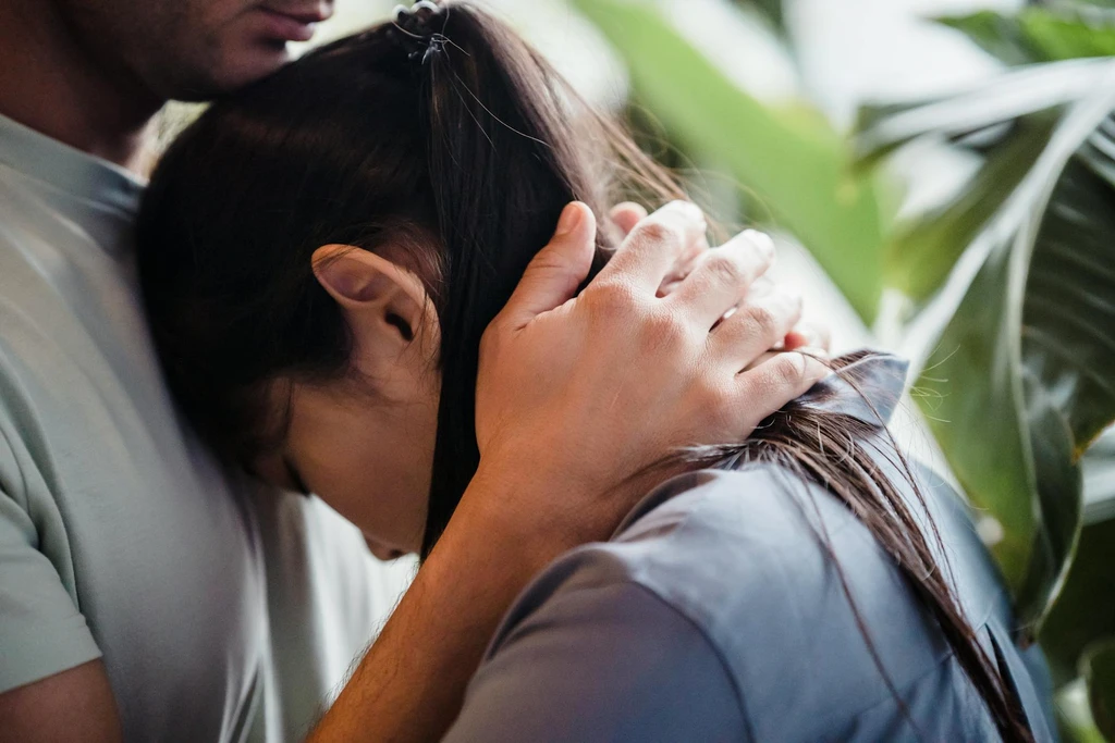 The Psychology of the Unoffendable: Reclassifying Pain as Information