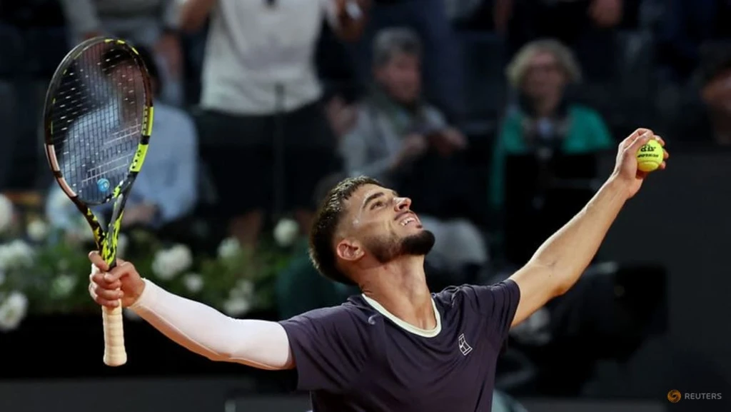 Djokovic Stunned by Teen Idol Prizmic in Rome Upset