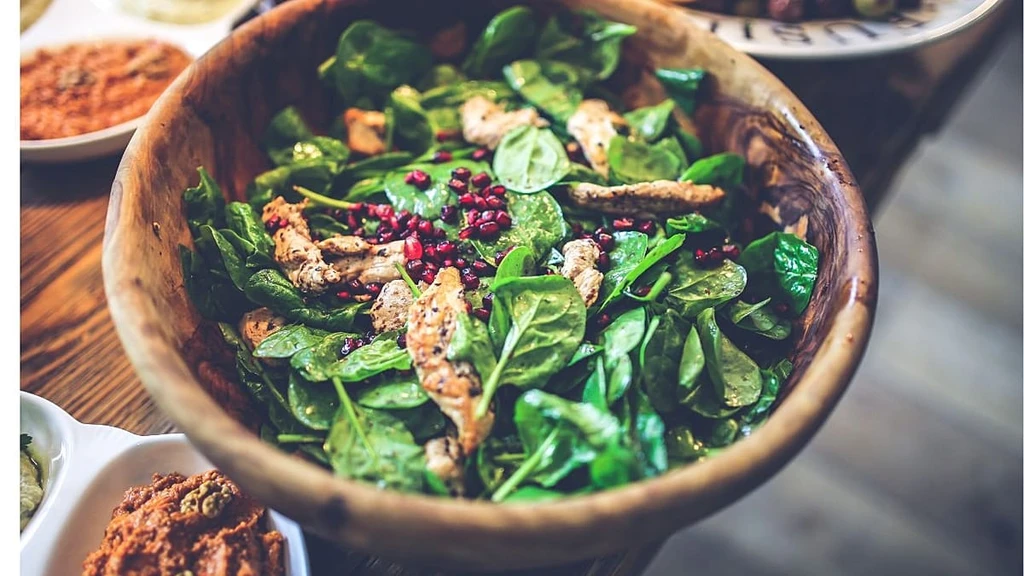 Plant-Rich Diet Linked to Lower Dementia Risk, Study Reveals