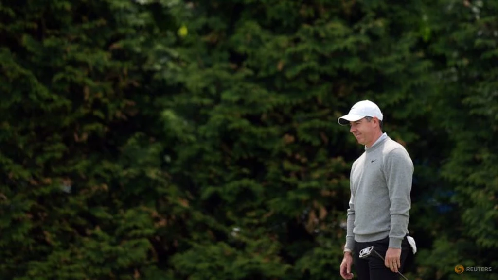 PGA Championship Kicks Off; McIlroy, Scheffler Lead Pack at Aronimink