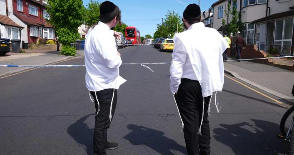 London Stabbing Declared Terror Incident Targeting Jewish Men