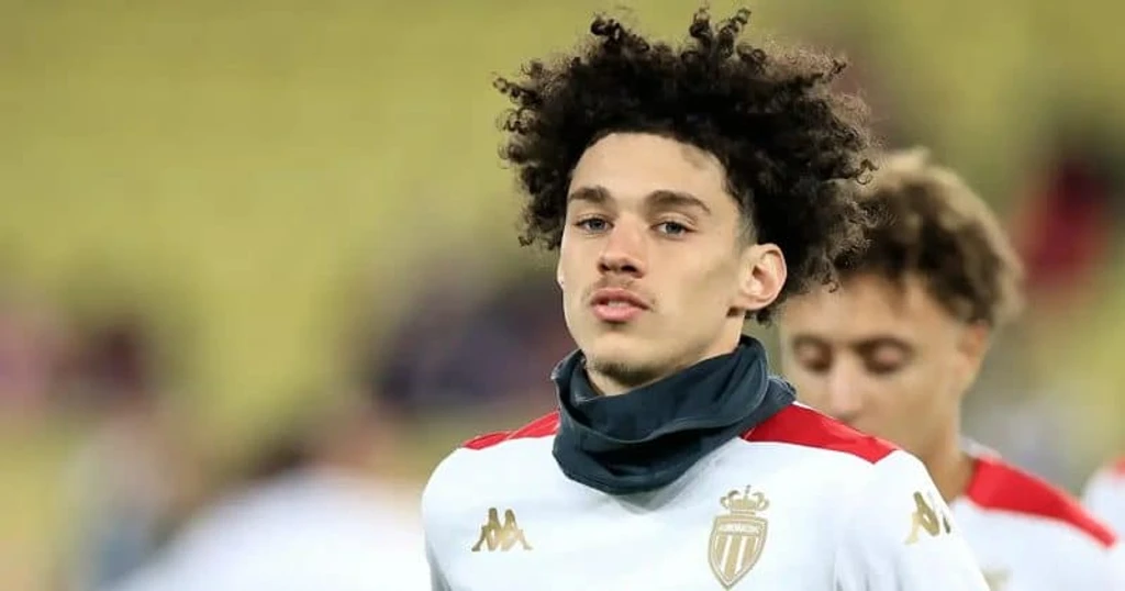 PSG Leads Race for Monaco Winger Akliouche Amid Premier League Interest