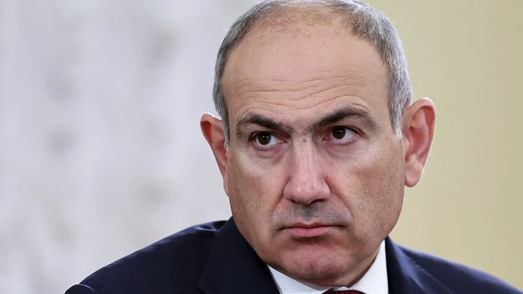 Pashinyan Denies Armenian Claim to Karabakh, Shifts Nation Toward EU