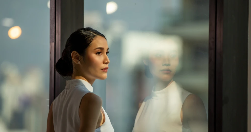 Emotional Maturity vs Sensitivity: The Center Stage Test