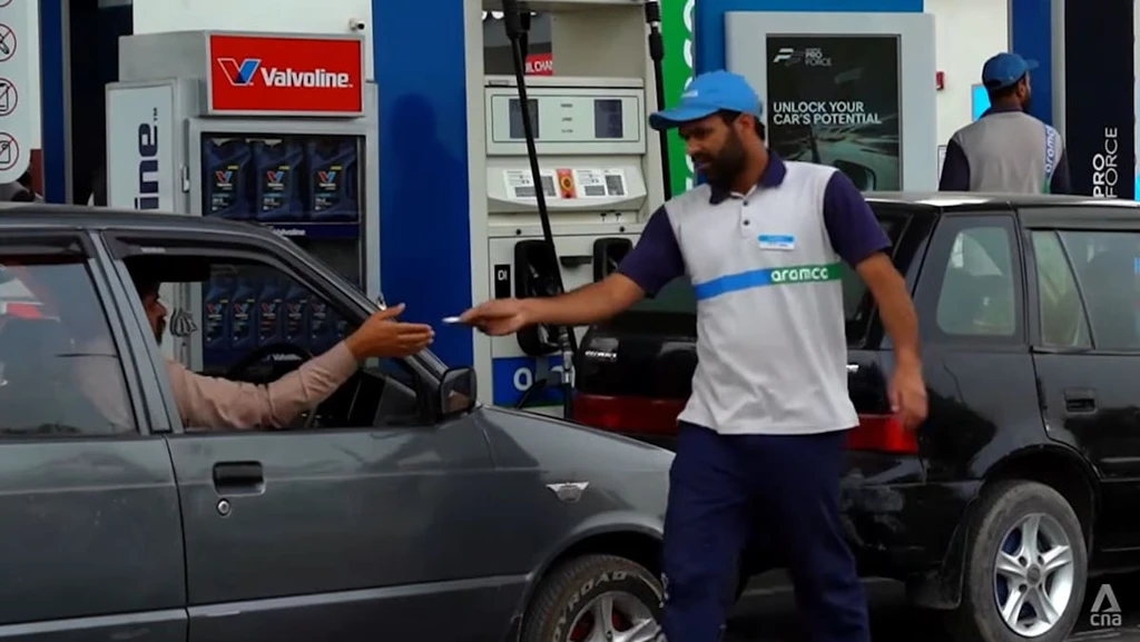 Pakistan Enacts Austerity Measures Amidst Oil Price Surge