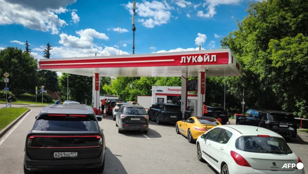 Putin Acknowledges Fuel Shortages After Ukraine Strikes