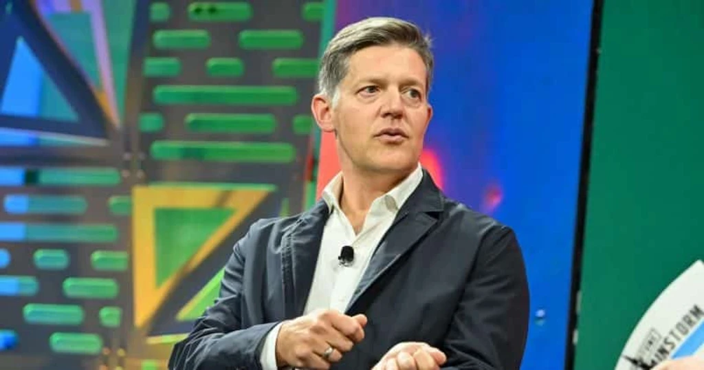 Sequoia’s Roelof Botha Joins SpaceX Board Following Record $75B IPO