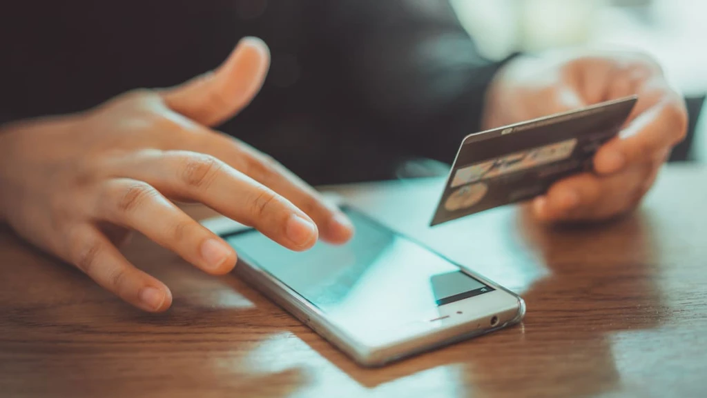 Dark Patterns Under Fire: Singapore Regulators Target Deceptive Online Tactics