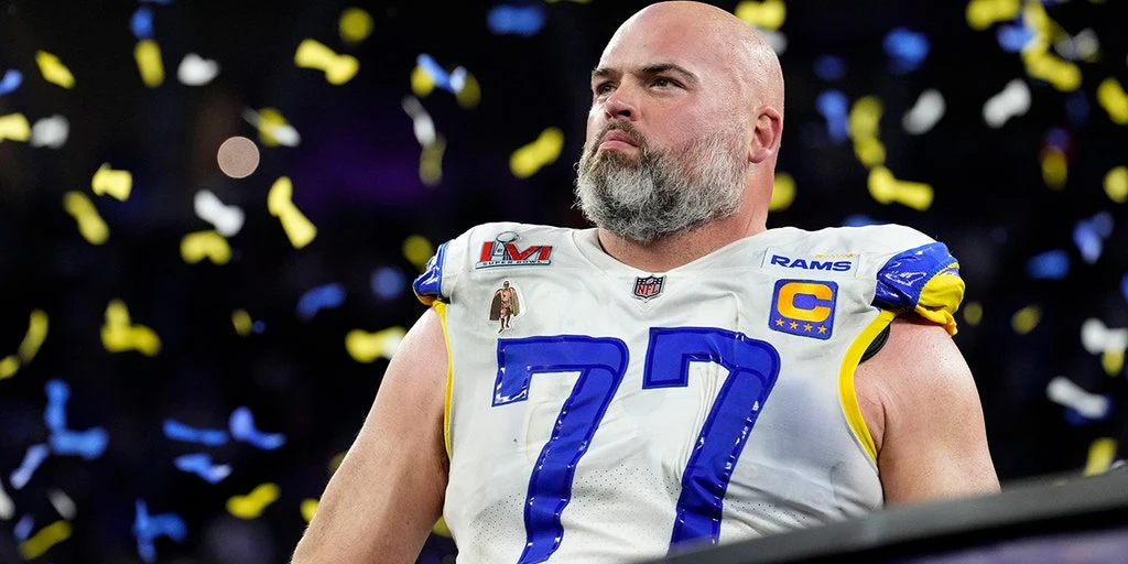 Andrew Whitworth Eyes Aaron Donald Comeback After Rams Land Myles Garrett