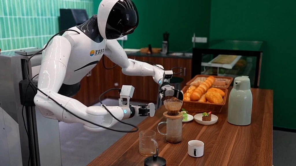 China's 'Robot School': Humanoids Learn Everyday Tasks via VR Training