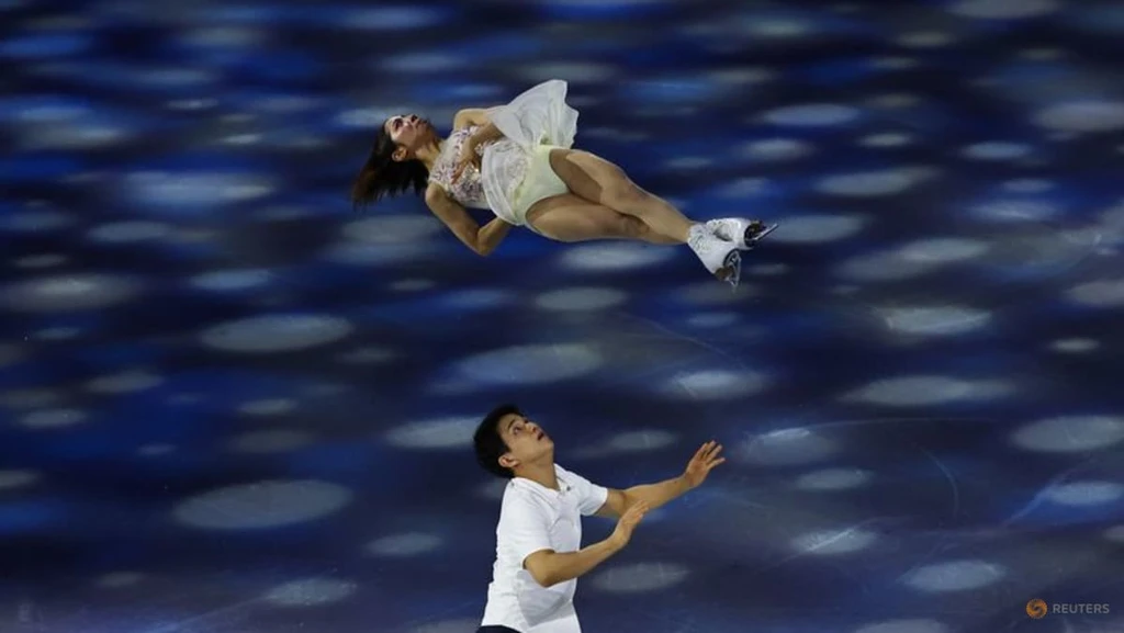 Olympic Skating Champions Miura & Kihara Announce Retirement